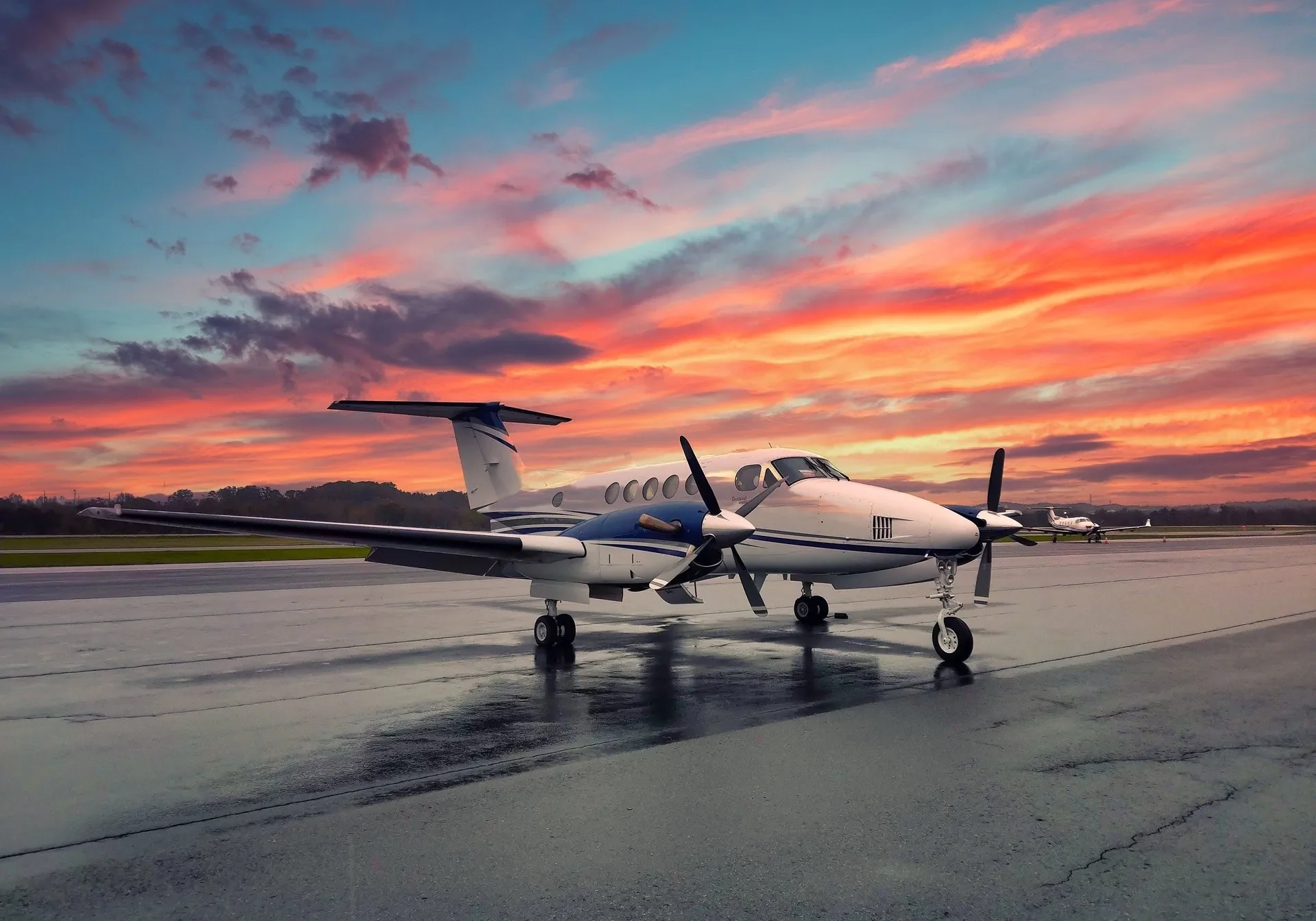 Beechcraft-King-Air-B200-Private-Jet-Charter